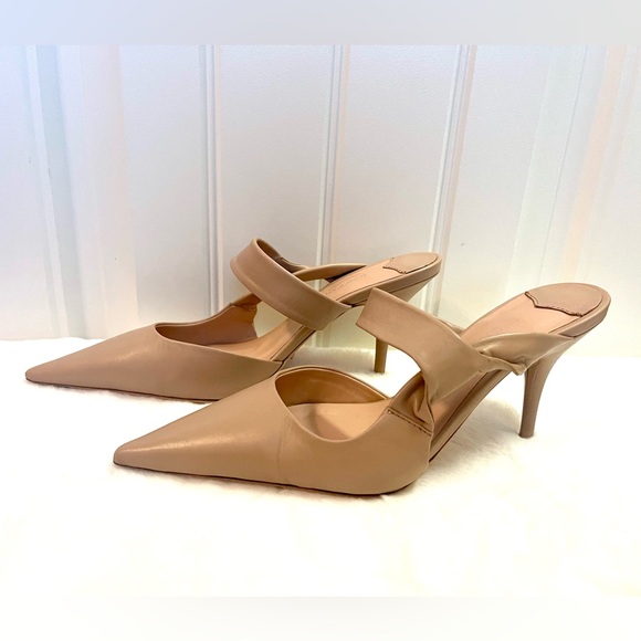 Tony Bianco Shoes - Tony Bianco Australia Hank Pointed Toe/Twist Strap Heels Sz 7 NWT!